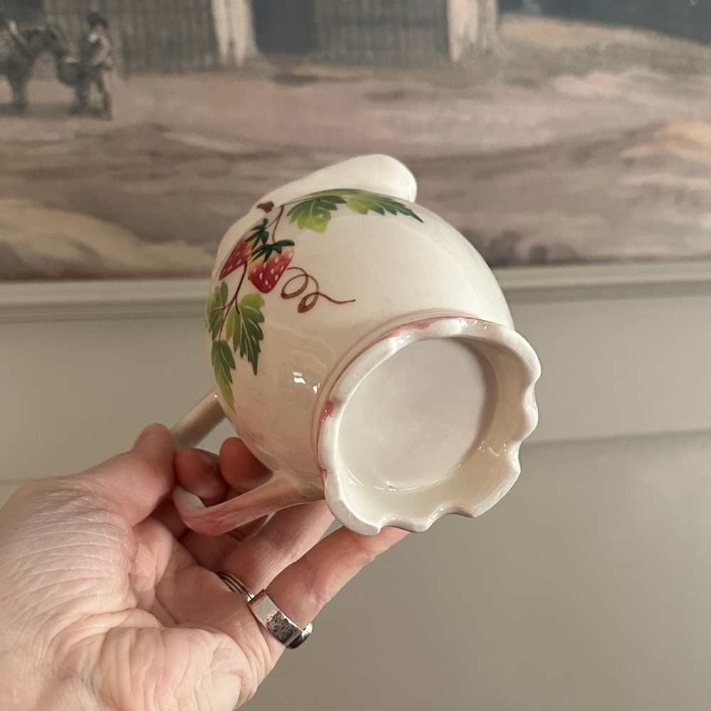 Strawberry Ceramic Sugar and Creamer Set approx. 4 1/2” tall 3” wide - Picture 9 of 10